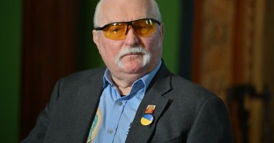 Lech Wałęsa opuścił szpital i wrócił do domu